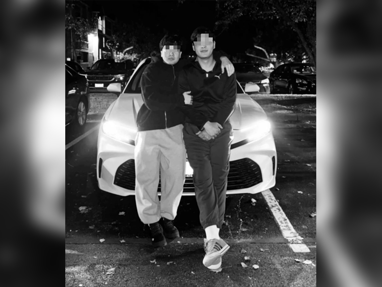 из социальных сетей друзей