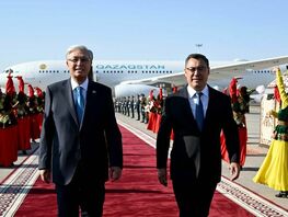 Казакстан президенти Касым-Жомарт Токаев Кыргызстанга расмий сапар менен келди 