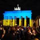 Фото из интернета. Люди из многих стран мира выходят на акции поддержки Украины