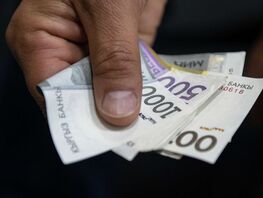 С&nbsp;1&nbsp;апреля работникам соцсферы повысят зарплату на&nbsp;50&nbsp;процентов&nbsp;&mdash; глава кабмина 