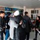 Фото пресс-центра Минздрава. Студентов, приехавших из Уханя, выписали из больницы после карантина