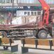 Фото 24-kg.com. В Бишкеке снова демонтируют павильоны на пересечении улиц Абдрахманова и Киевской