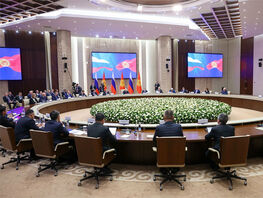 Визит Владимира Путина. В&nbsp;делегации Абрамович, Бажаев, Фрадков и&nbsp;министры 