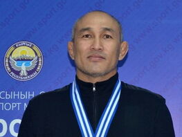 Кыргызстанец Чынарбек Изабеков стал чемпионом мира по&nbsp;борьбе среди ветеранов 