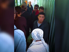 Испытание для горожан. Стройка у&nbsp;ЦУМа превратилась в&nbsp;лабиринт для пешеходов 