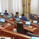 Фото 24-kg.com. В зале заседаний Жогорку Кенеша присутствует всего 45 депутатов