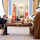 Фото пресс-службы президента. Кыргызстан и Бахрейн подписали соглашения по итогам переговоров