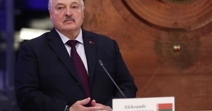 Александр Лукашенко о&nbsp;Курманбеке Бакиеве: Он&nbsp;живет хорошо, мы&nbsp;его вам не&nbsp;отдадим 