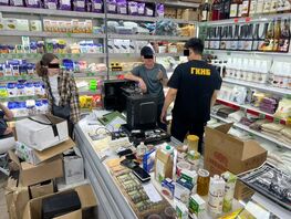 В&nbsp;Бишкеке уничтожили крупную партию просроченных &laquo;премиум-продуктов&raquo; 
