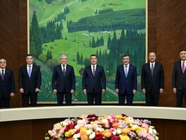 Sadyr Japarov receives Heads of Government of Organization of Turkic States 