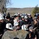 Фото пресс-службы правительства. Чиновники почтили память жертв аксыйских событий на месте трагедии