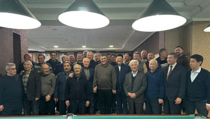 из социальных сетей