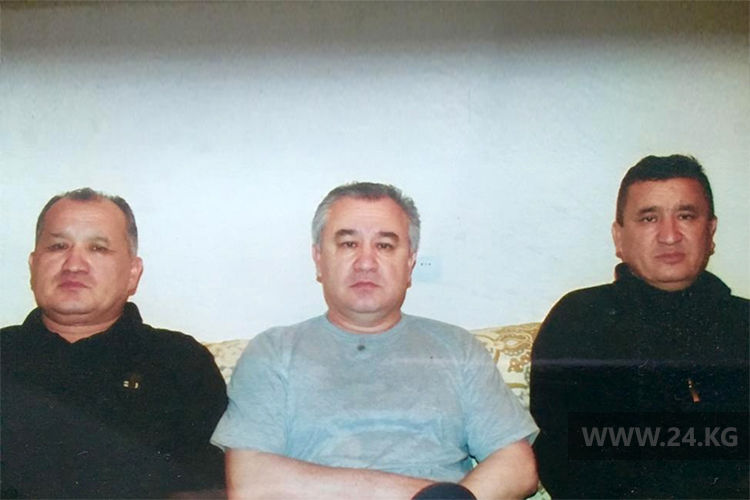 из семейного архива Омурбека Текебаева